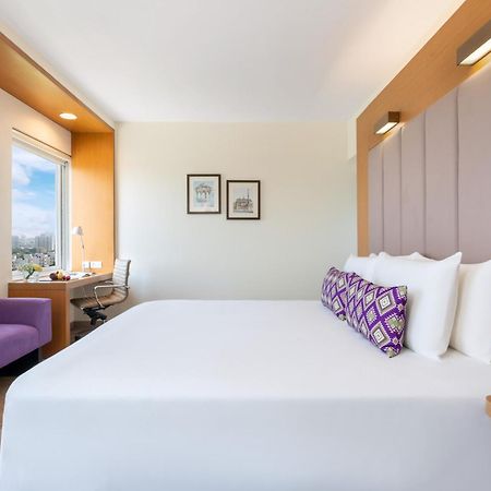 Vivanta Ahmedabad Sg Highway Eksteriør billede