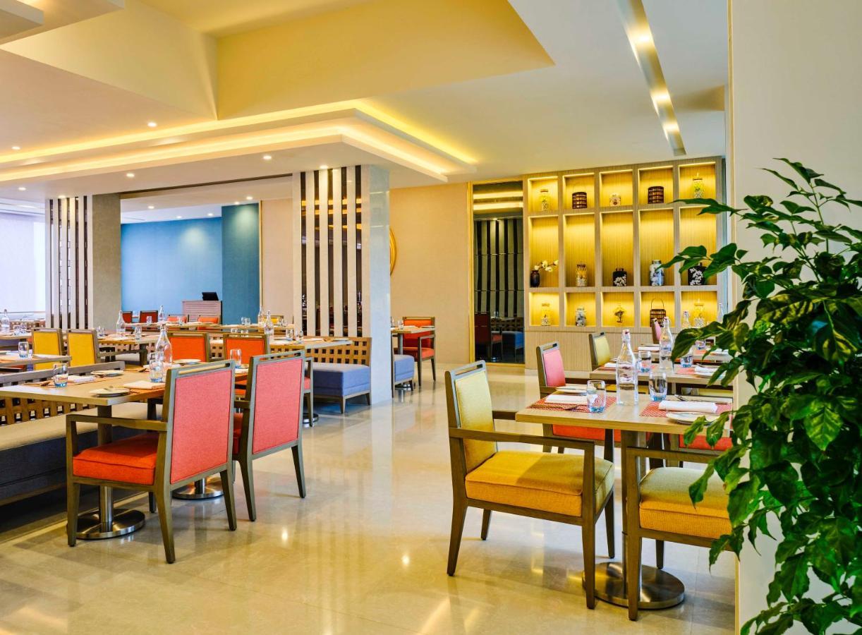 Vivanta Ahmedabad Sg Highway Eksteriør billede